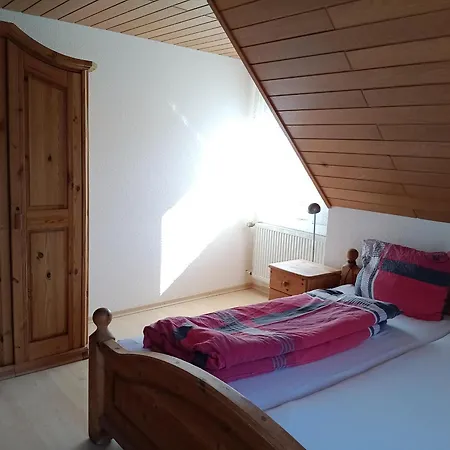 Haus Am Limes Apartament *